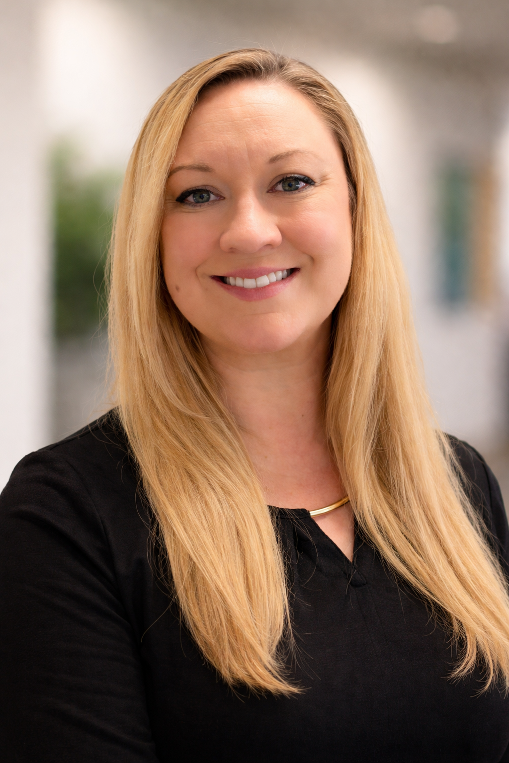 Dr. Christina Kubicek
